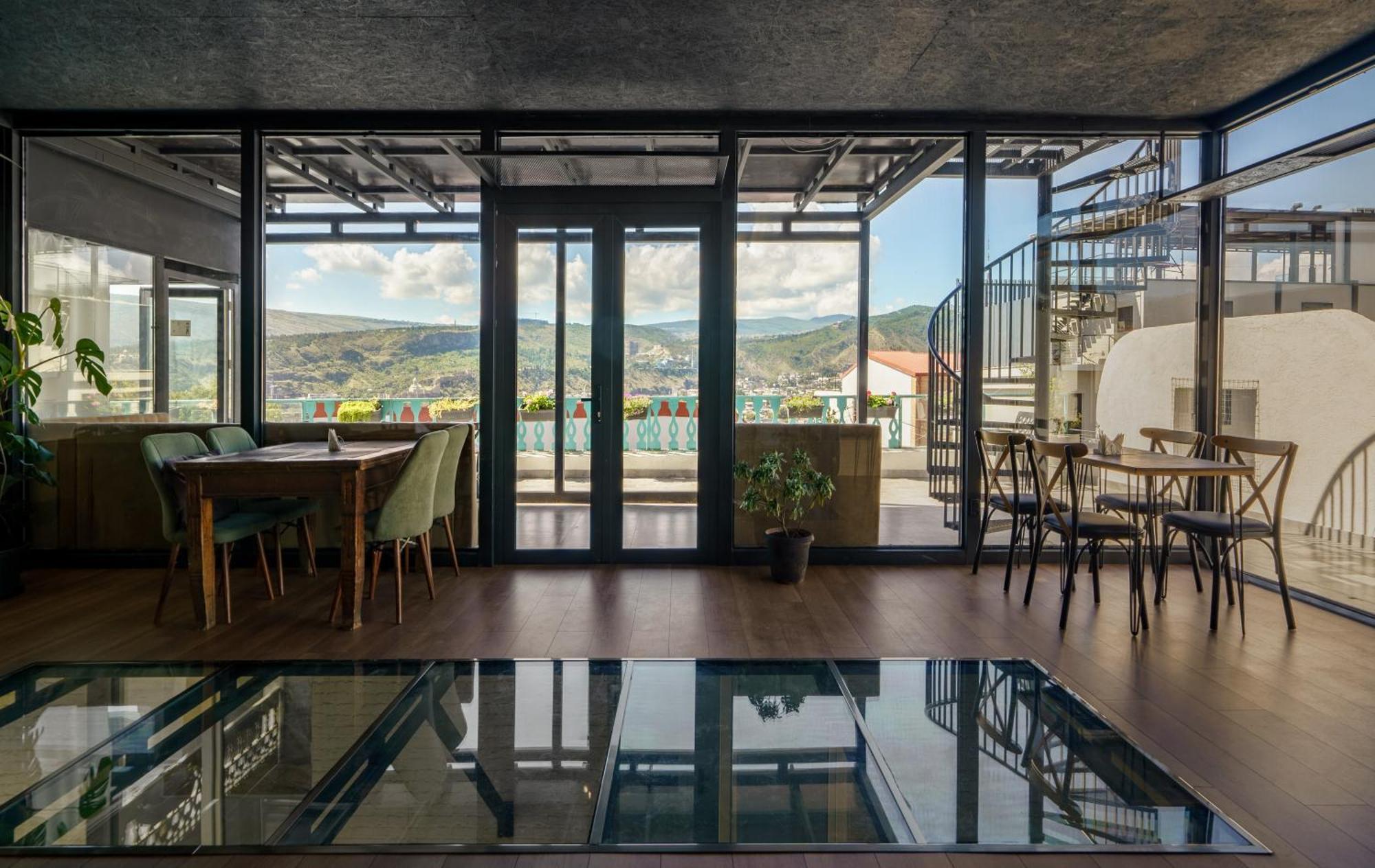 Hotel Tato & Coworking Space Tbilisi Zewnętrze zdjęcie