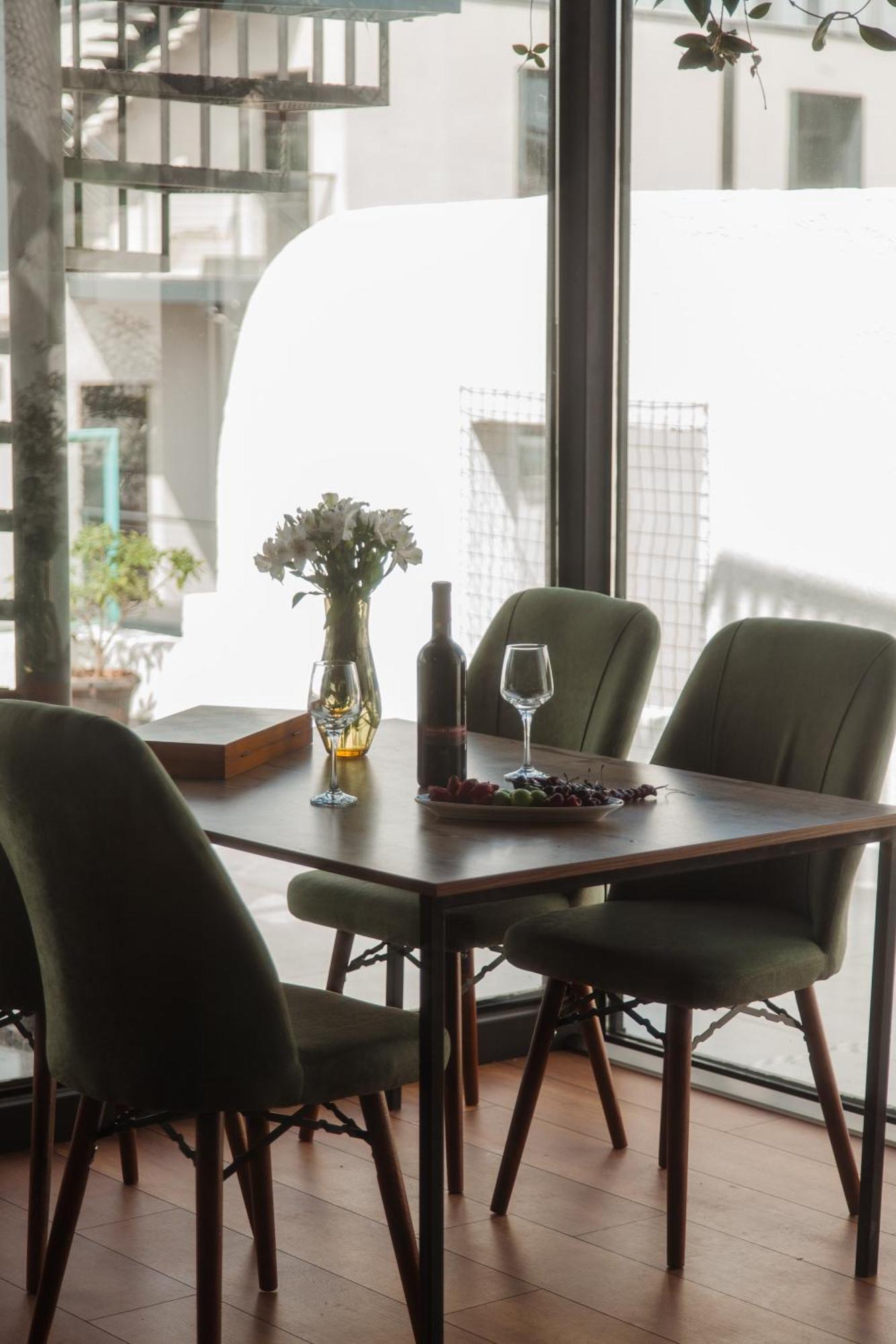 Hotel Tato & Coworking Space Tbilisi Zewnętrze zdjęcie