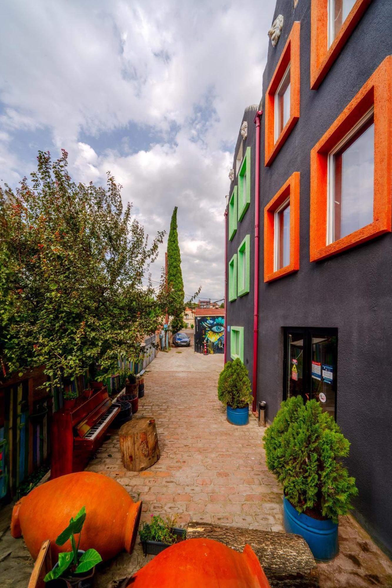 Hotel Tato & Coworking Space Tbilisi Zewnętrze zdjęcie