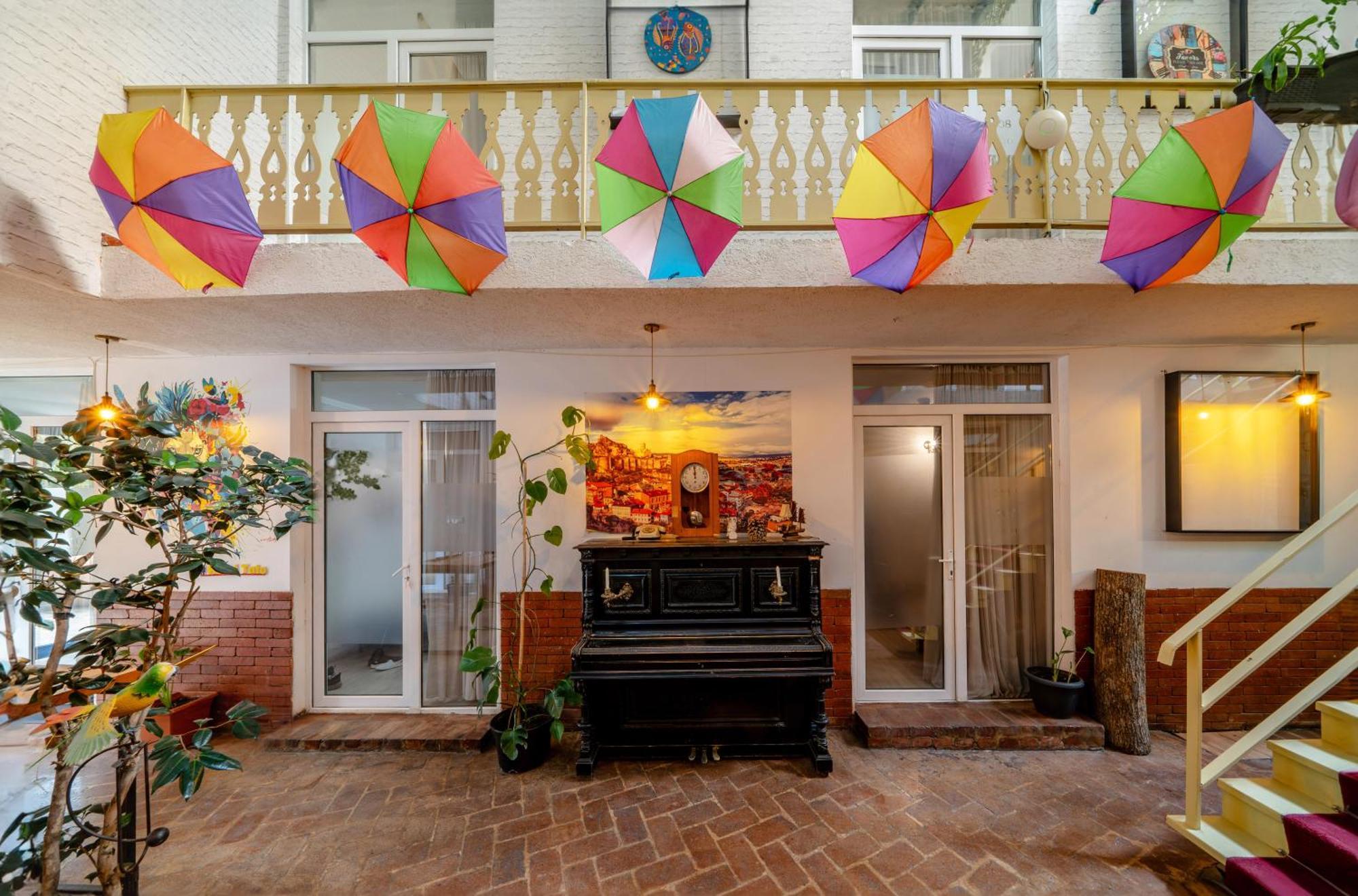 Hotel Tato & Coworking Space Tbilisi Zewnętrze zdjęcie
